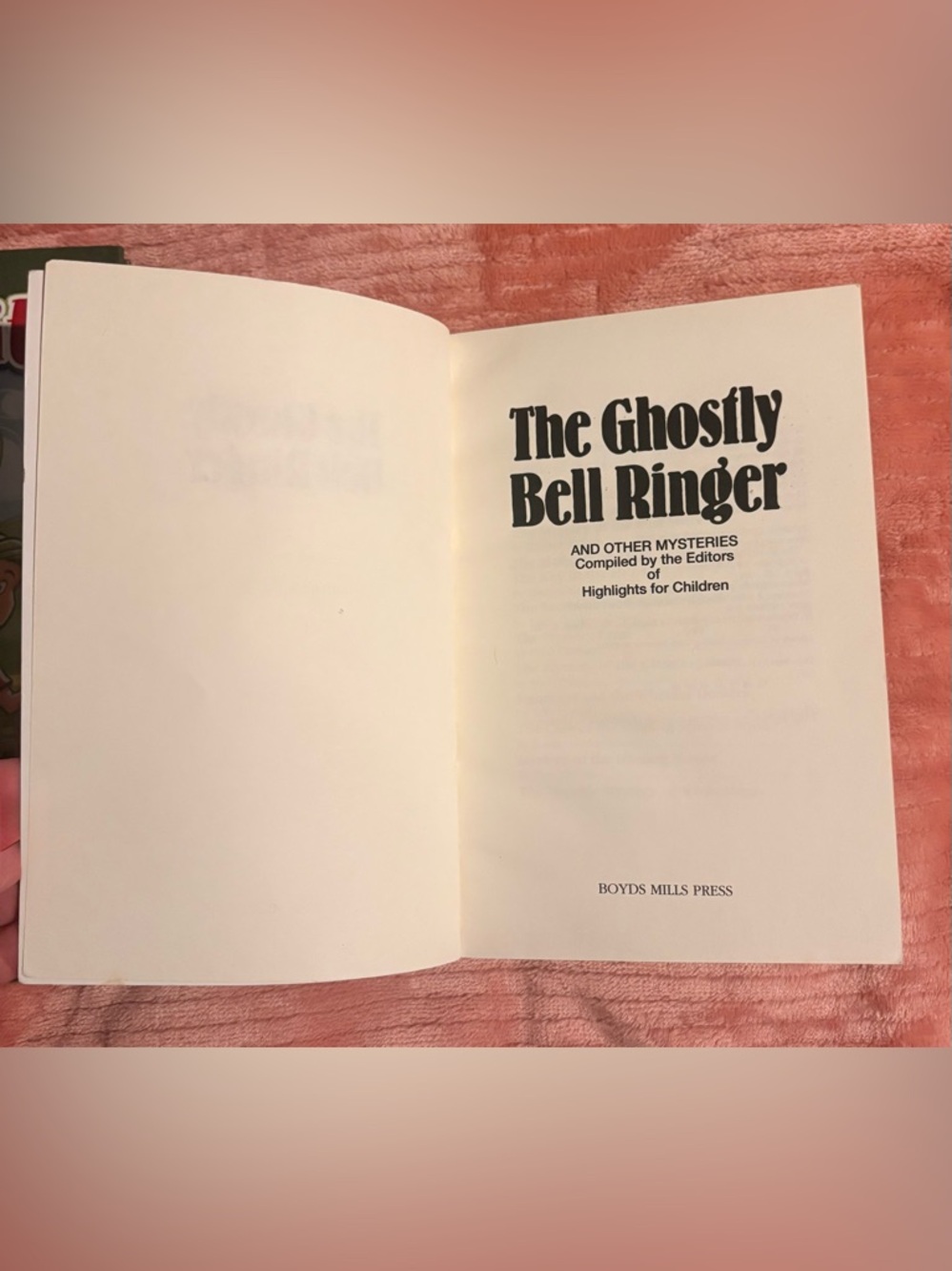 A pair of children books - Picture 3 of 4